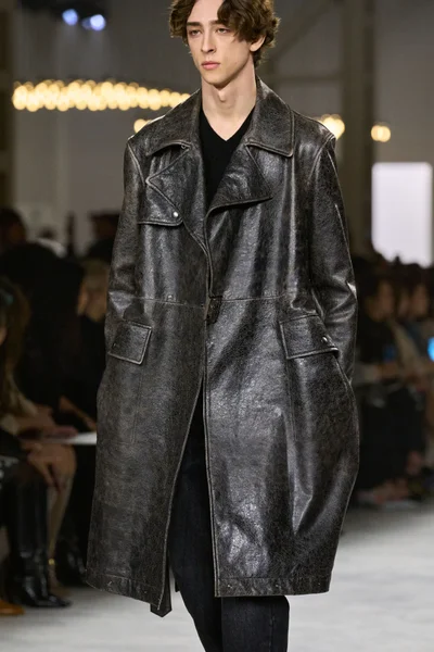 Look 124